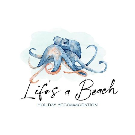 Life'S A Beach, Montrose Scotland Екстериор снимка